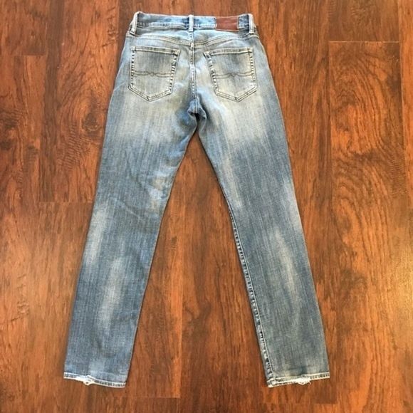 Lucky Brand Slim Fit Blue Distressed Jeans Size: 28X32 - Picture 5 of 12